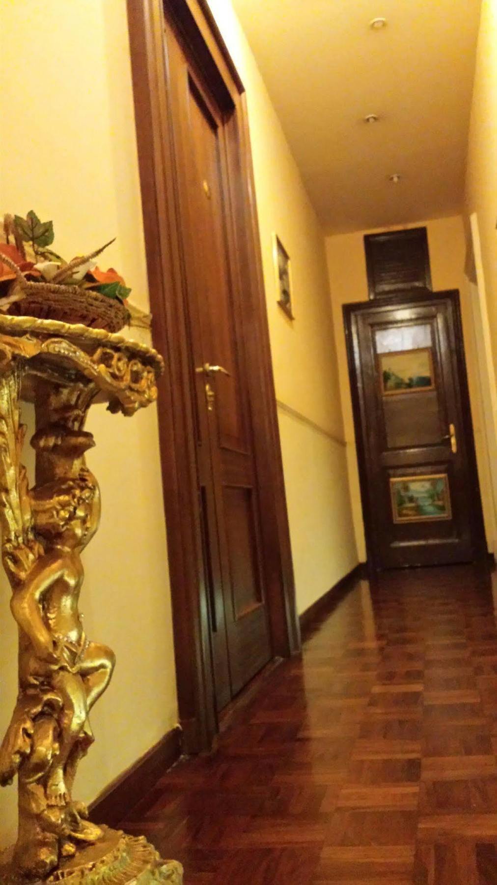 Bed & Breakfast Napoli Centrale Buitenkant foto